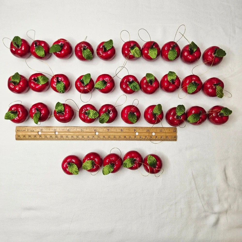 Vtg Style Red Apple Christmas‎ Ornaments Set of 35 Glossy Fruit Decorations READ